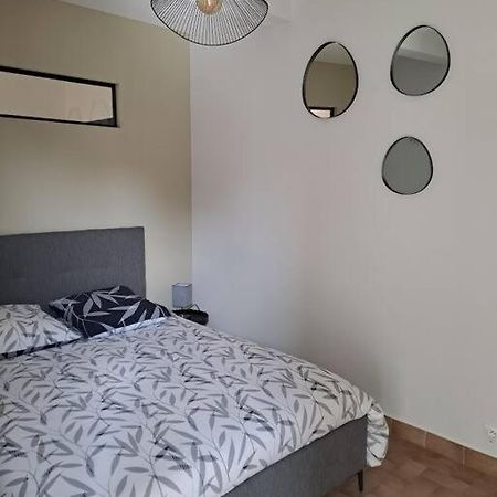 Chez Beatrice Apartment แซงต์-ชูออง-เดส์-เกเรต์ ภายนอก รูปภาพ